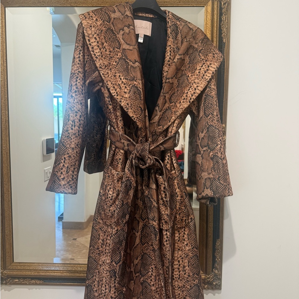 Hutch Brown& Black Snakeskin Patterned Long MIDI Soft Coat Purchased OCT’25 NWOT
